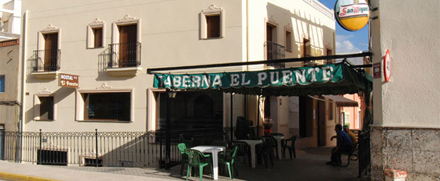 hostal el puente tabernas